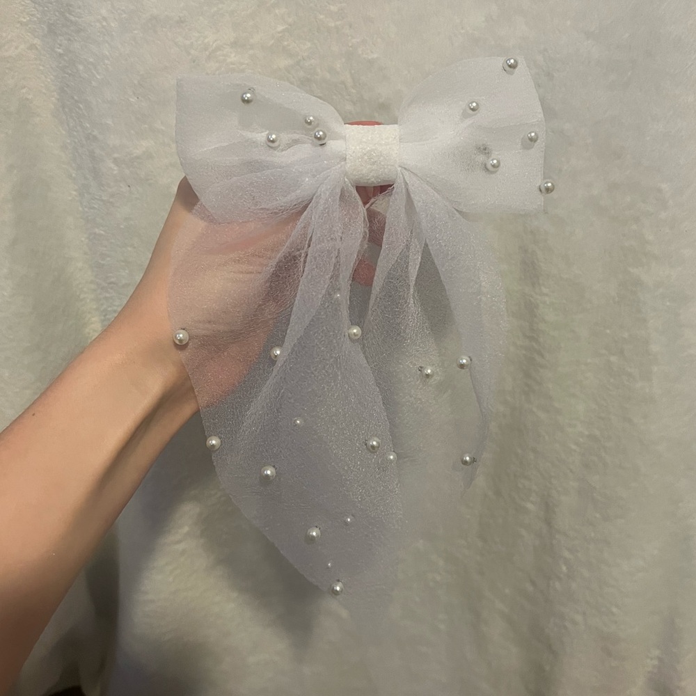 Juliet Hair Bow